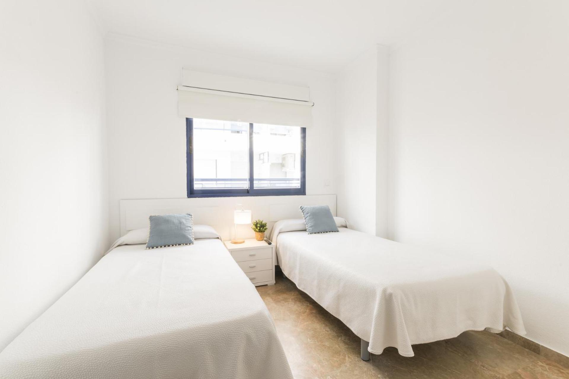 Ag Residencial El Eden Playa de Gandia